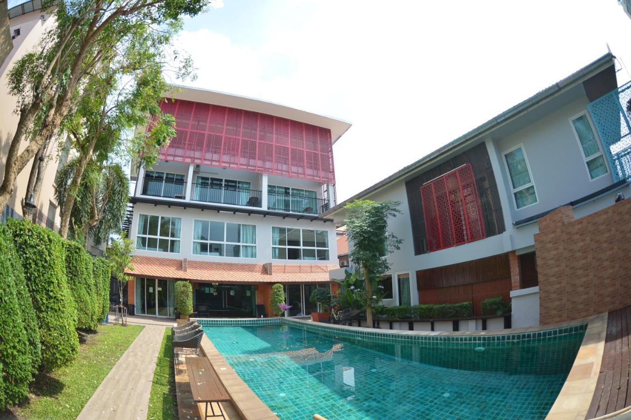 ตำหนักวิลล่า 10 ห้องนอน พร้อมสระว่ายน้ำส่วนตัว Ban Nong Tabaek Exterior foto