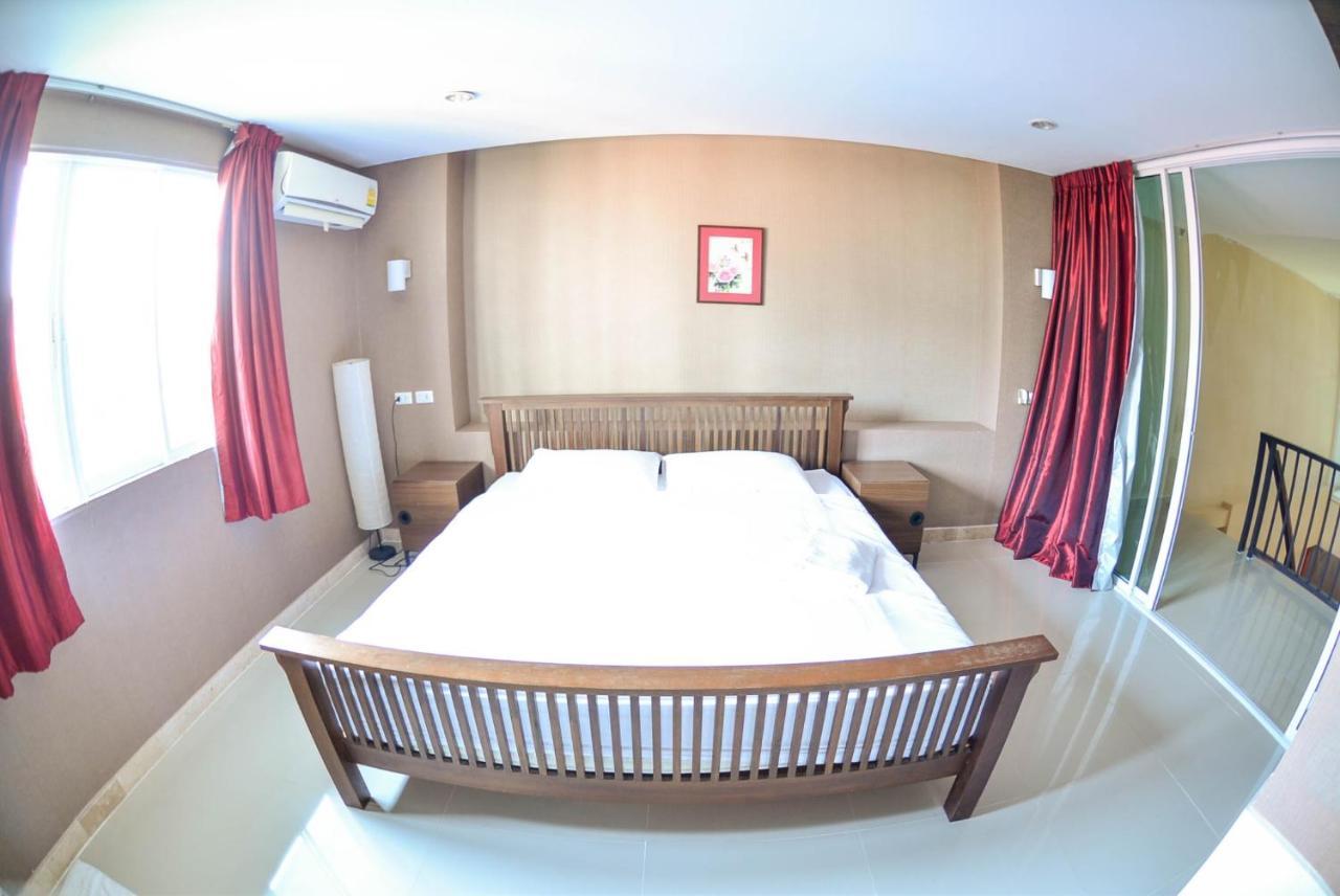 ตำหนักวิลล่า 10 ห้องนอน พร้อมสระว่ายน้ำส่วนตัว Ban Nong Tabaek Exterior foto